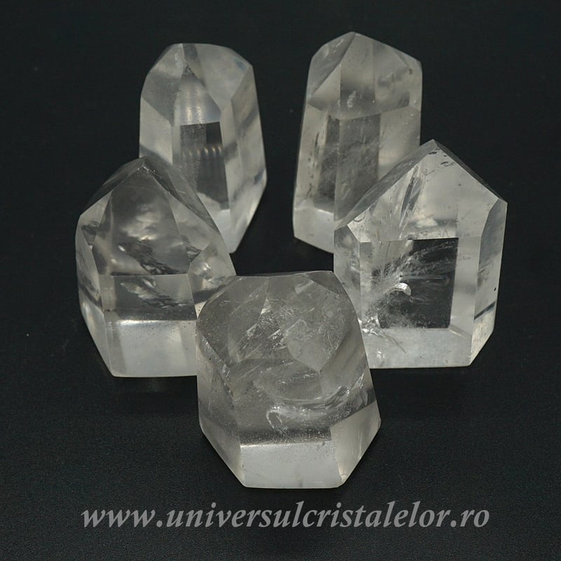 Cristal de stanca varf cu baza slefuit