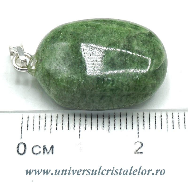 Pandantiv cromdiopsid