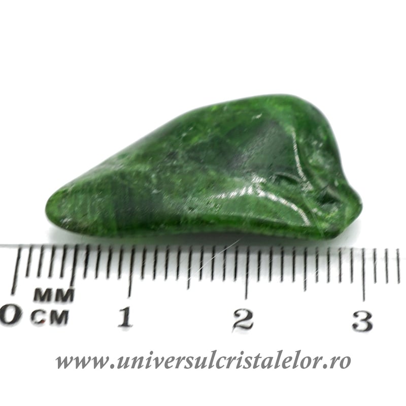 Cromdiopsid piatra rulata