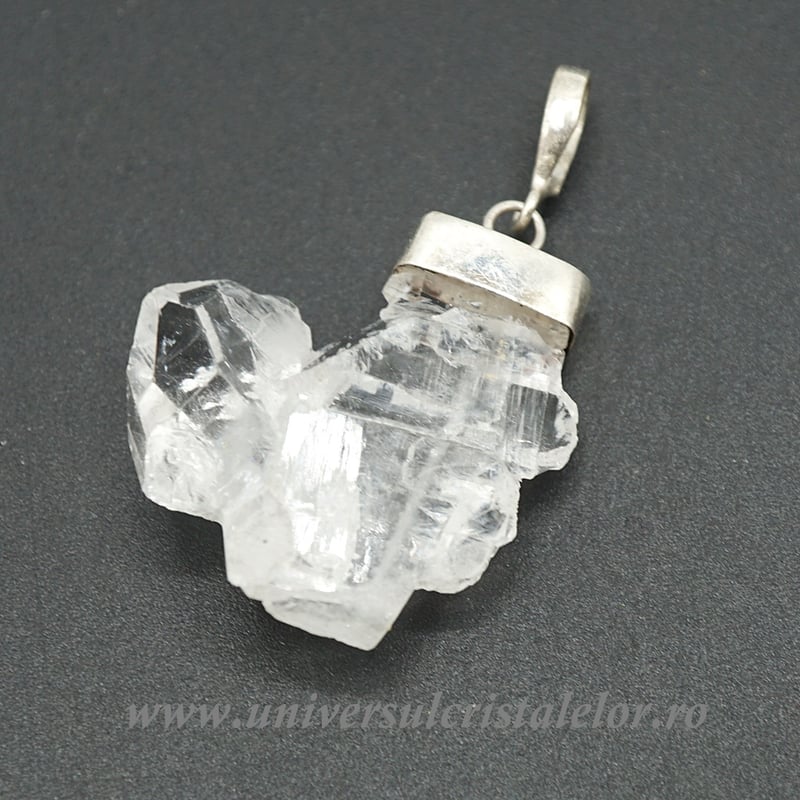 Pandantiv cuart faden