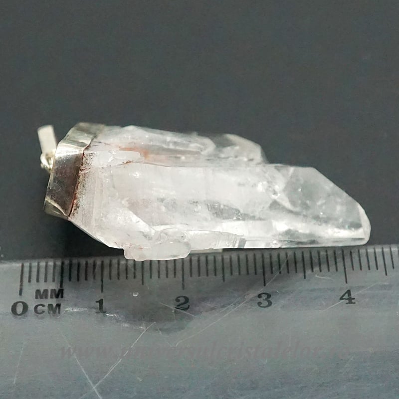 Pandantiv cuart faden