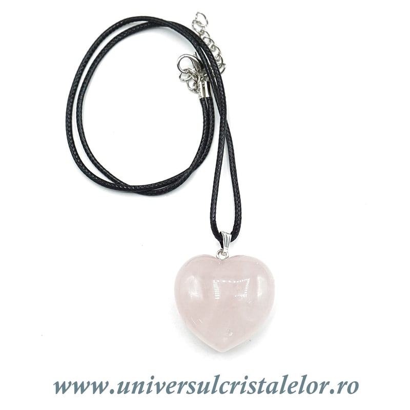 Pandantiv cuart roz inima cu snur si cutie