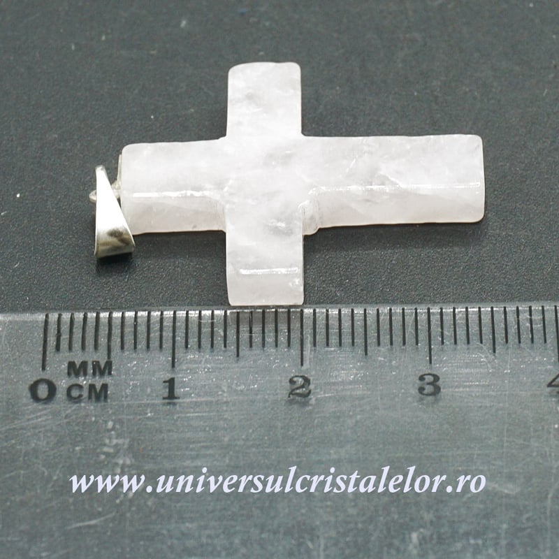 Pandantiv cuart roz cruciulita