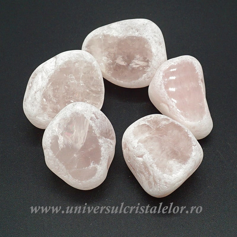 Cuart roz piatra clarvazatorului
