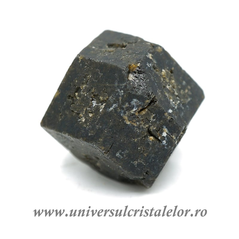 Granat Negru ( Almandin ) m2