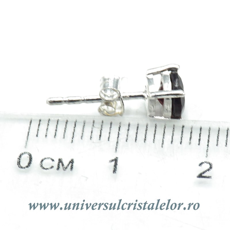 Cercei granat fatetat rotund