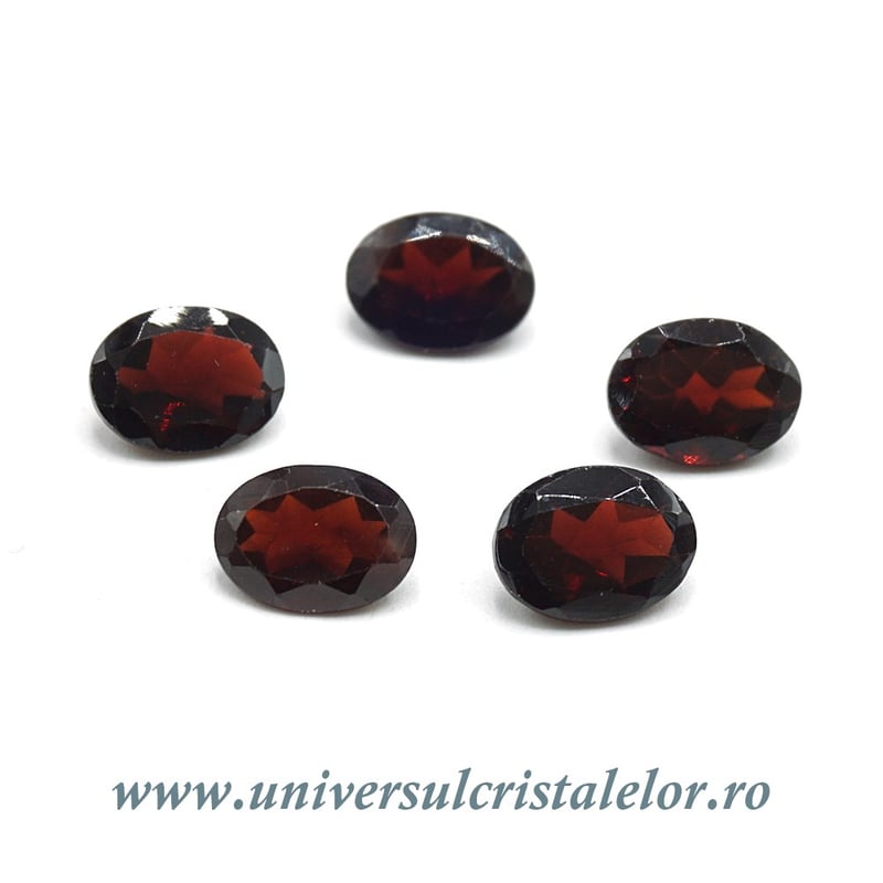 Granat fatetat oval