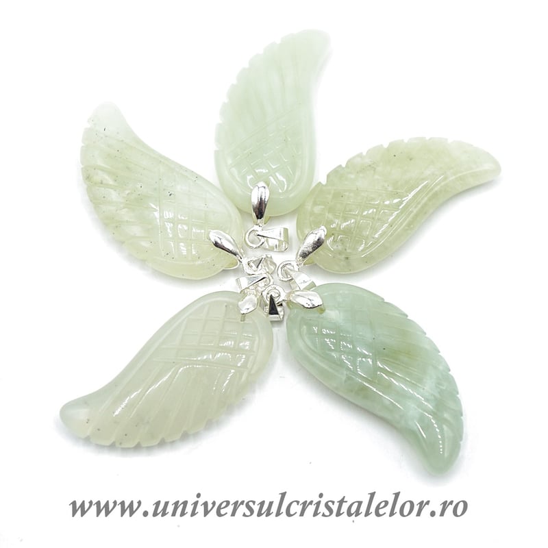 Pandantiv jadeit aripa m1