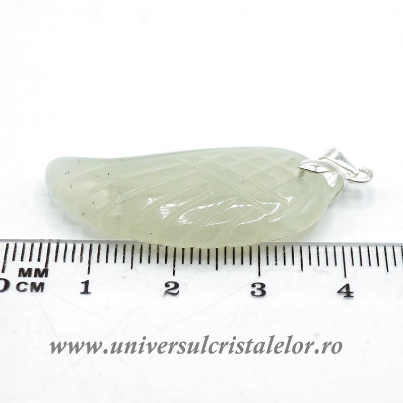 Pandantiv jadeit aripa m1