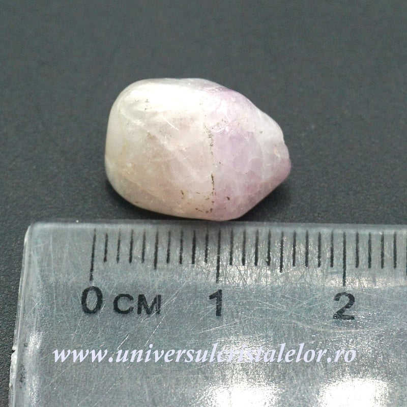 Kunzit piatra rulata