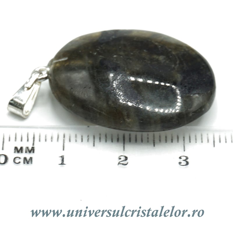 Pandantiv labradorit