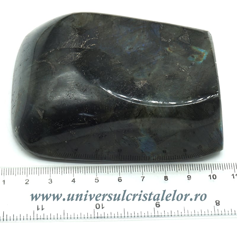 Sculptura labradorit