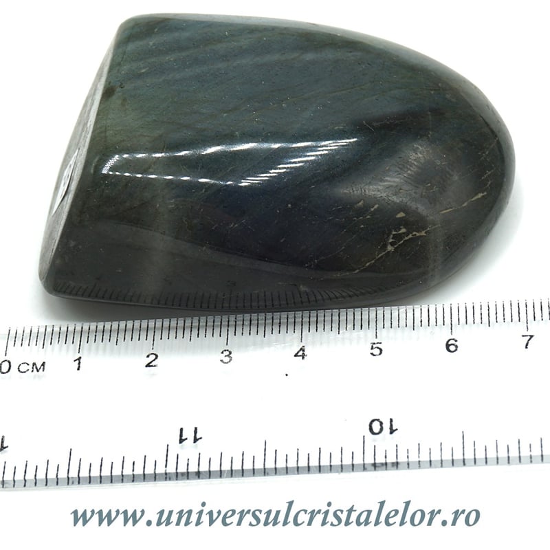 Sculptura labradorit