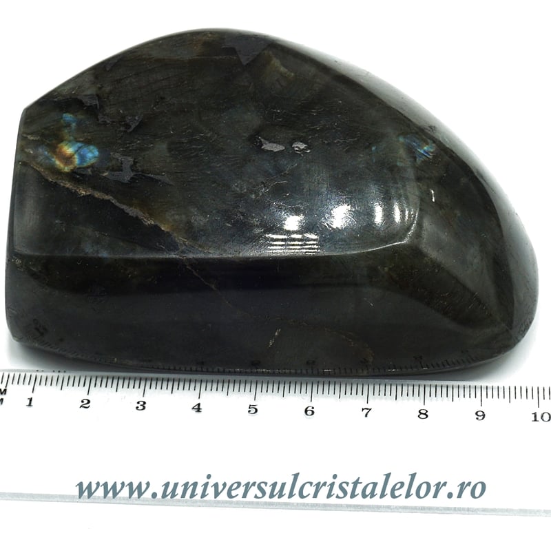 Sculptura labradorit