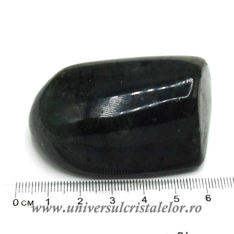 Sculptura labradorit