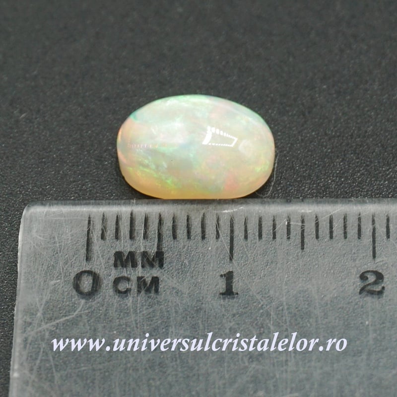 Opal nobil Etiopia cabochon m25