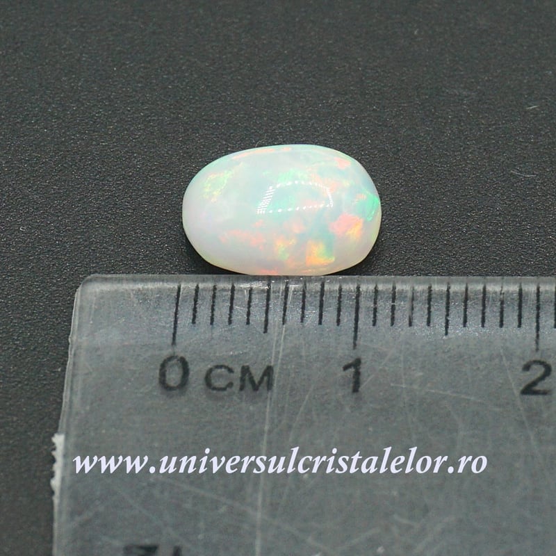 Opal nobil Etiopia cabochon m23