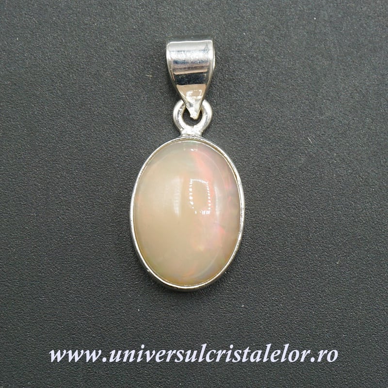 Pandantiv opal de foc