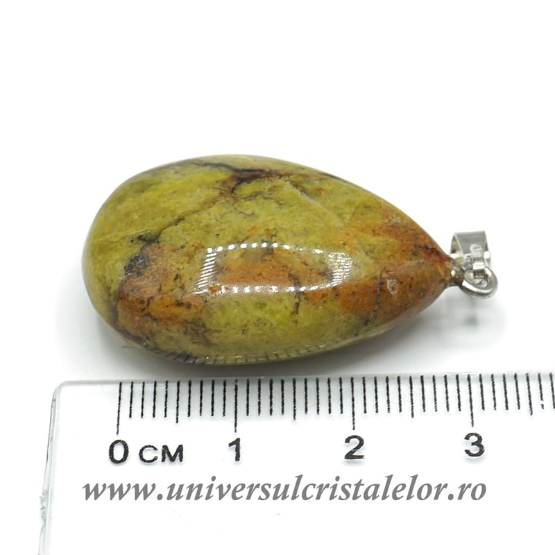 Pandantiv opal fistic