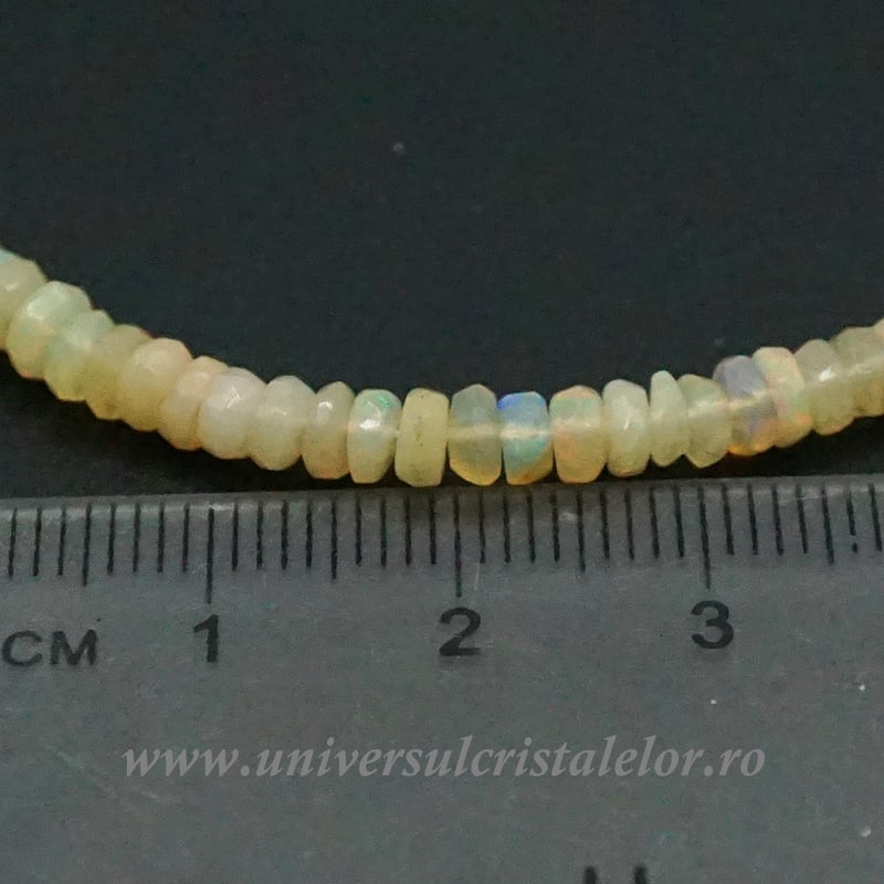 Colier opal nobil de Etiopia 4 mm