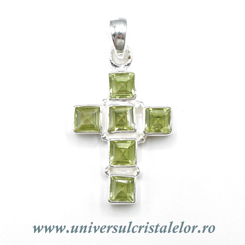 Pandantiv peridot cruciulita