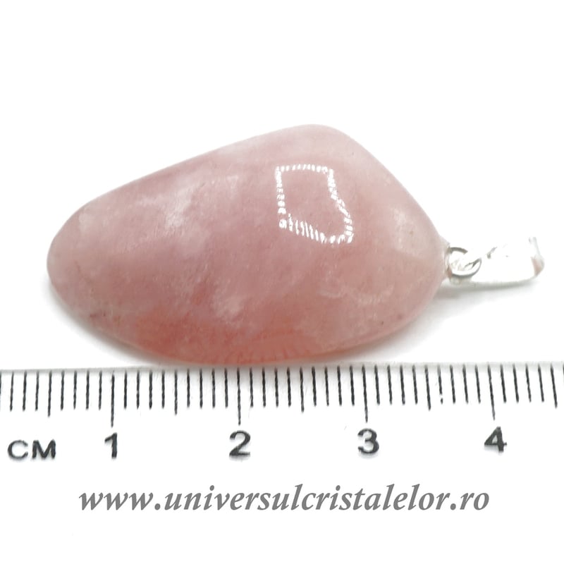 Pandantiv petalit roz m2