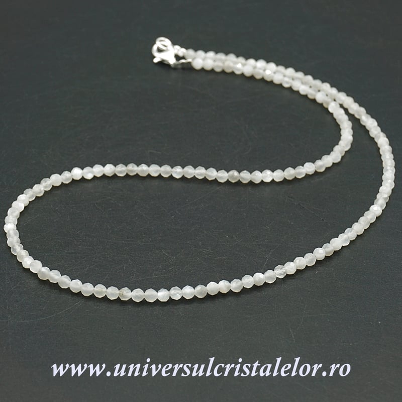 Colier piatra lunii alba