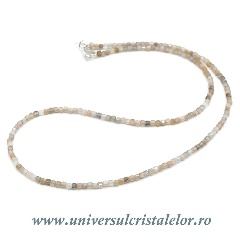 Colier piatra lunii rotund fatetat - 2.7 mm