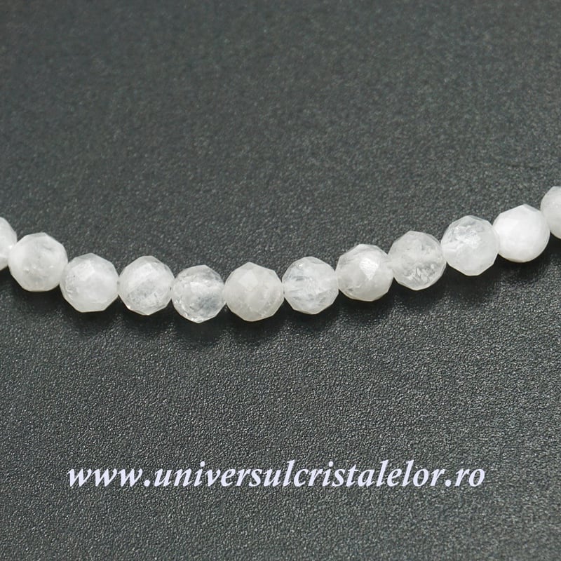 Colier piatra lunii alba rotund fatetat - 4,2mm