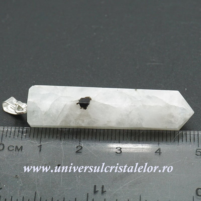 Pandantiv piatra lunii varf