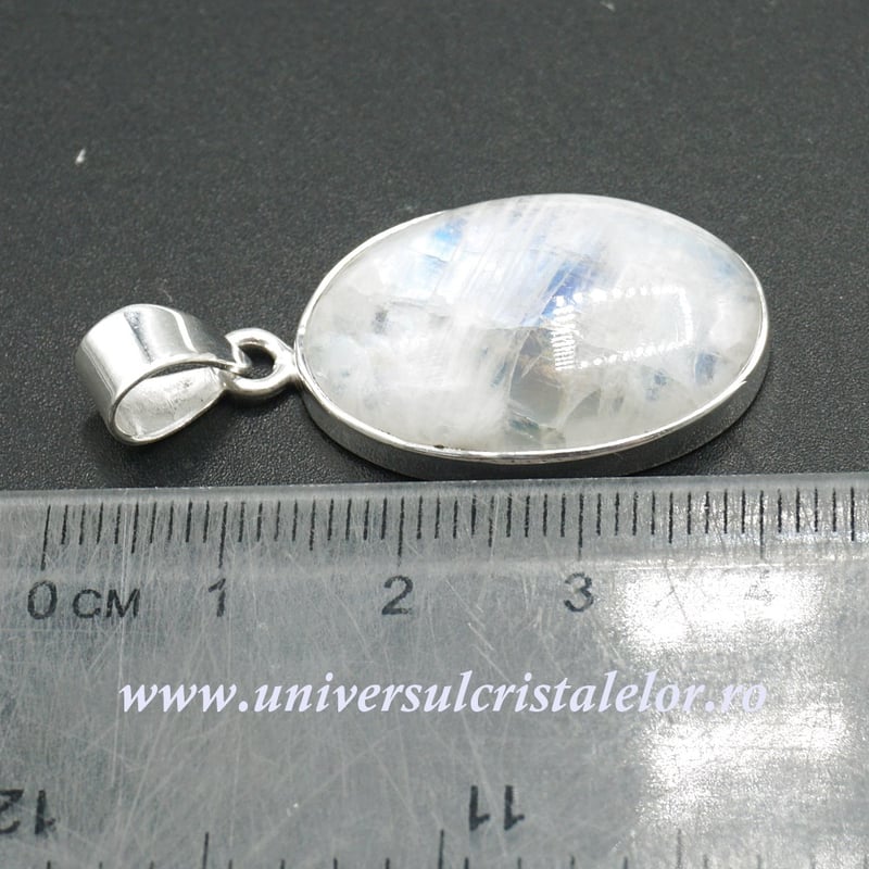 Pandantiv piatra lunii