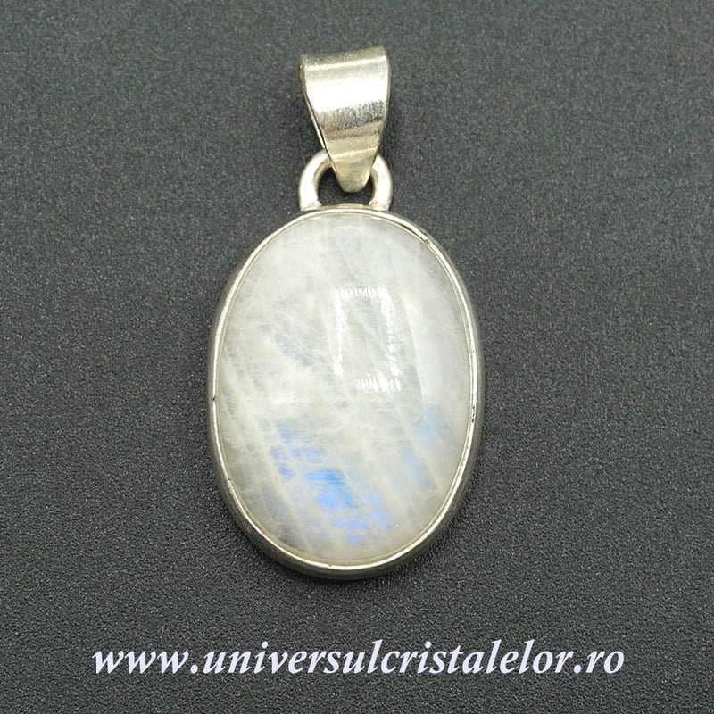 Pandantiv piatra lunii