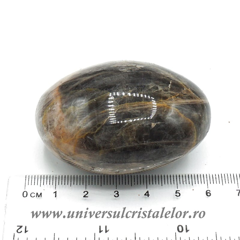 Piatra lunii rosie polisata