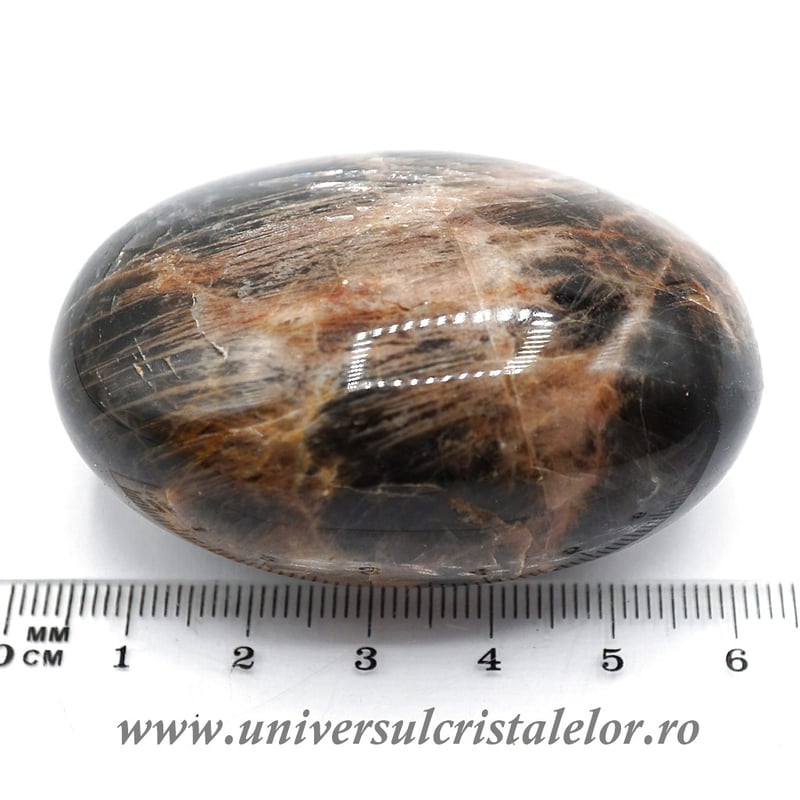 Piatra lunii polisata