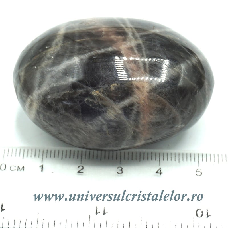 Piatra lunii polisata