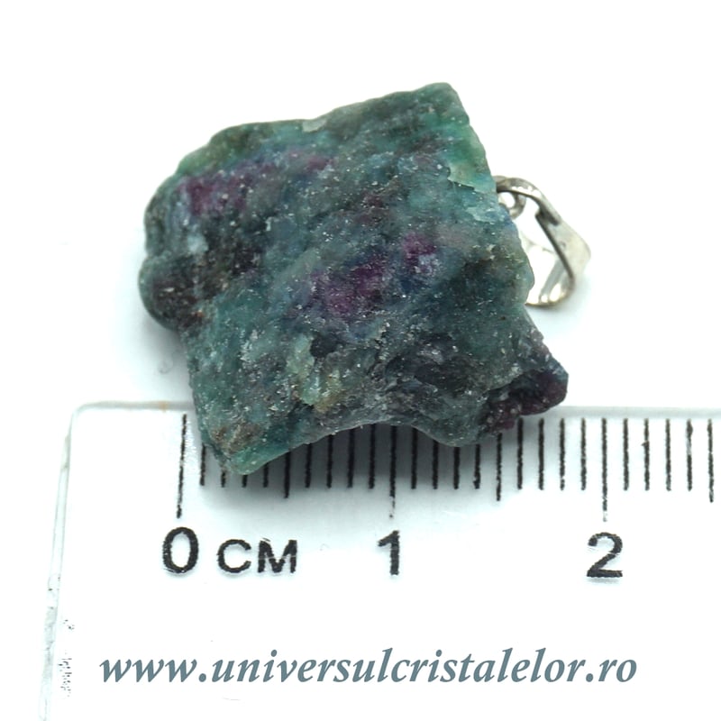 Pandantiv rubin in cianit