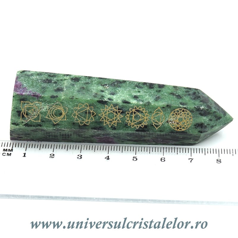 Rubin in zoisit varf cu baza 7 chakre