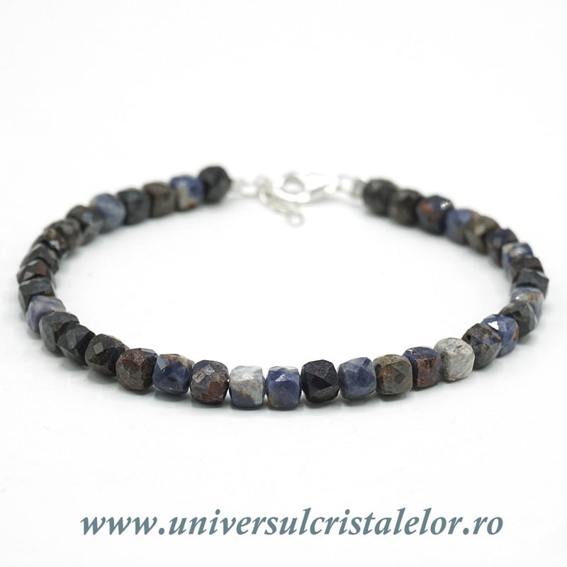 Bratara safir cub fatetat - 4,7 mm