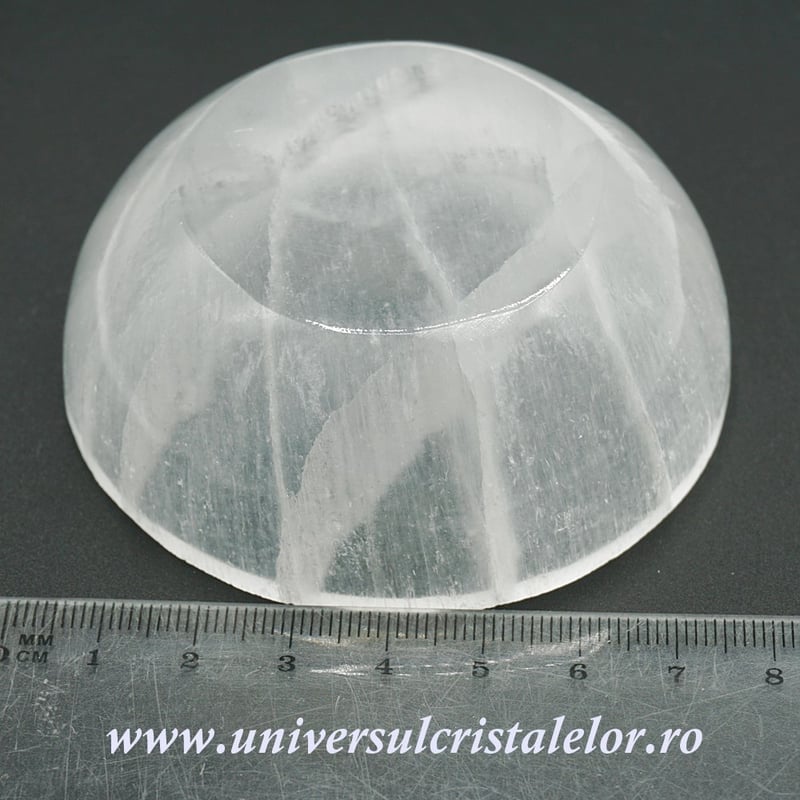 Selenit bol rotund