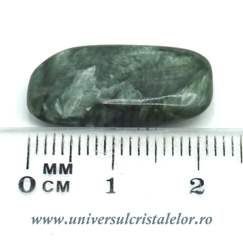 Serafinit piatra rulata