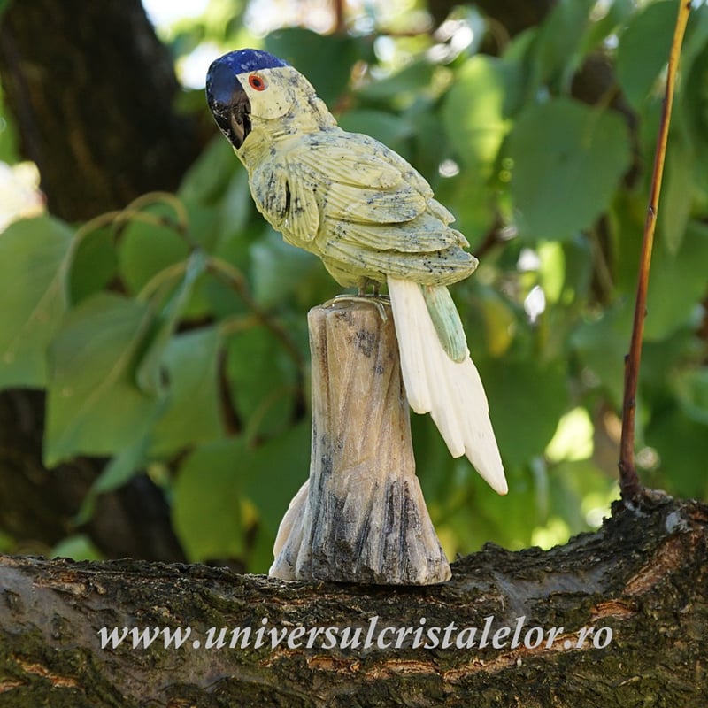 Figurina serpentin papagal m1