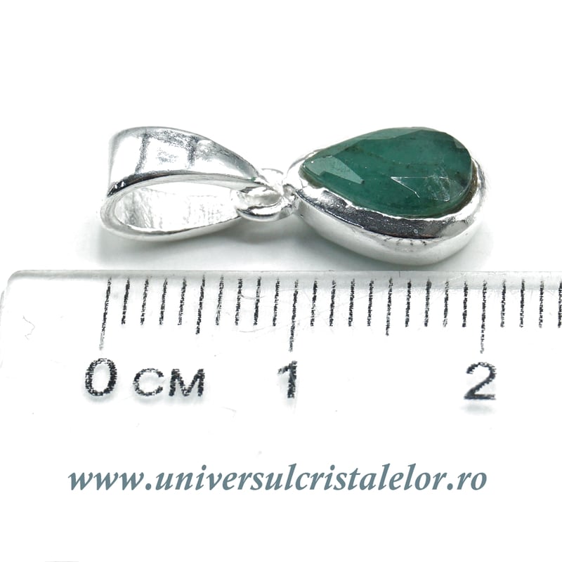 Pandantiv smarald lacrima