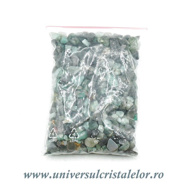 Pietre chips smarald