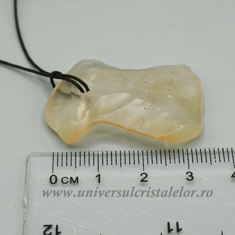 Pandantiv tectita aurie