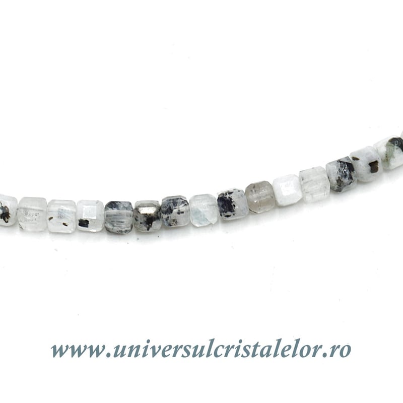 Colier piatra lunii cu turmalina neagra cub fatetat - 3,4 mm