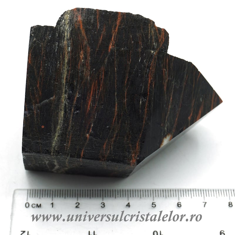 Varf turmalina cu hematit