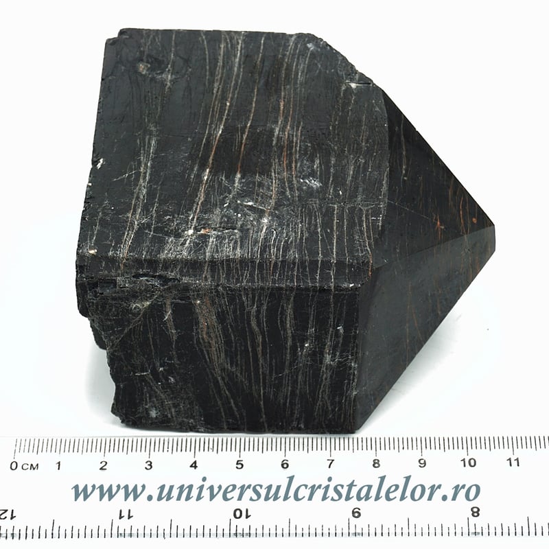 Varf turmalina cu hematit