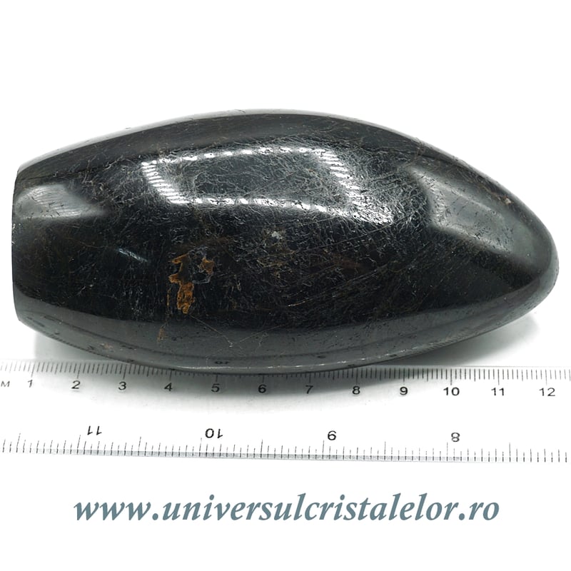 Sculptura turmalina neagra