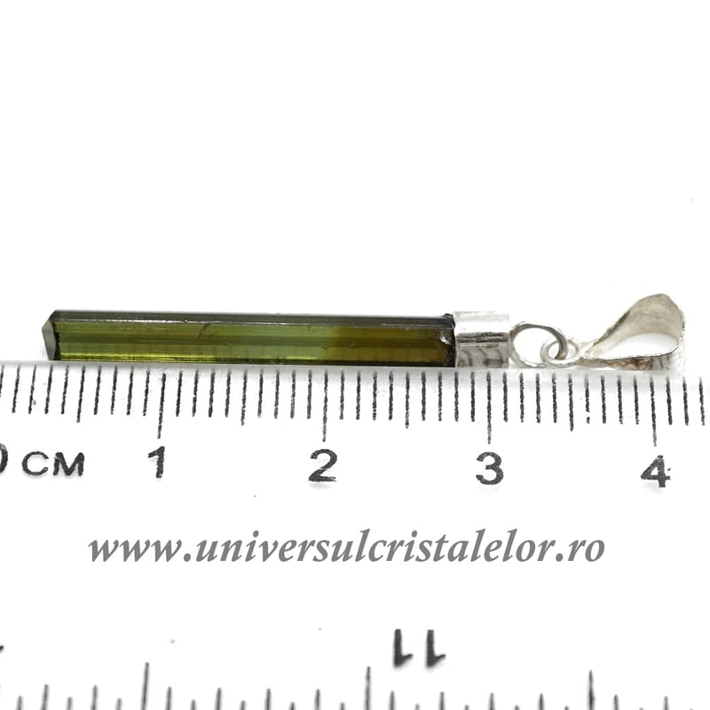 Pandantiv turmalina verde