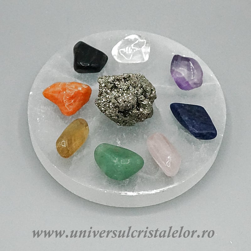 Set Selenit suport rotund cu pirita si pietre rulate (chakre)